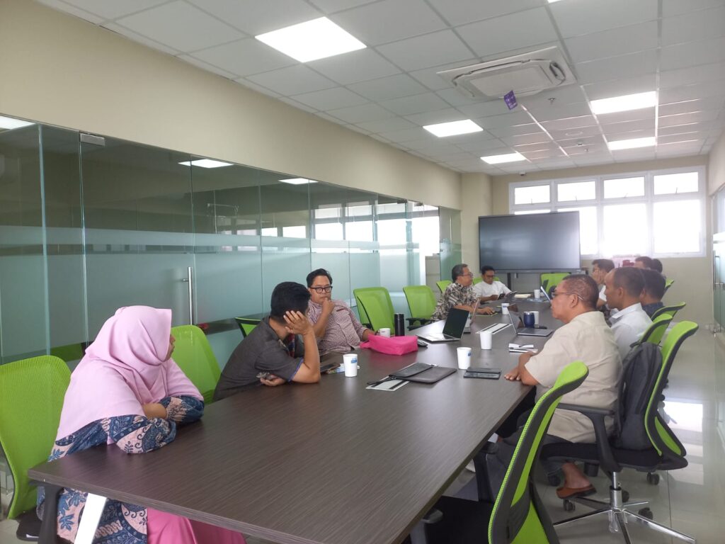Ketua Jurusan PGMI Menghadiri Rapat Koordinasi Pelaksanaan Anggaran UPT PJJ