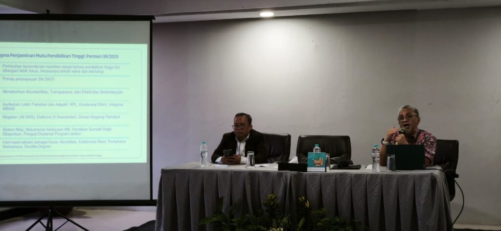 Kuatkan Mutu Kurikulum, Prodi PGMI PJJ Terlibat Aktif dalam FGD UPT PJJ UIN Siber